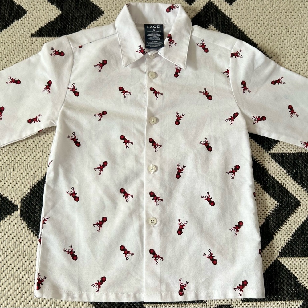 IZOD kids button down Christmas shirt with buffalo plaid reindeer accents - Picture 1 of 4